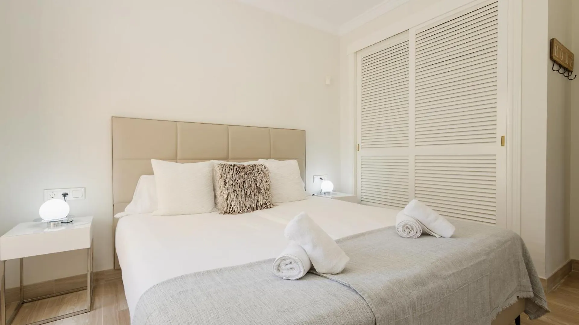 2 Bedroom Apartment Next To The Beach In Elviria, Marbella Spain